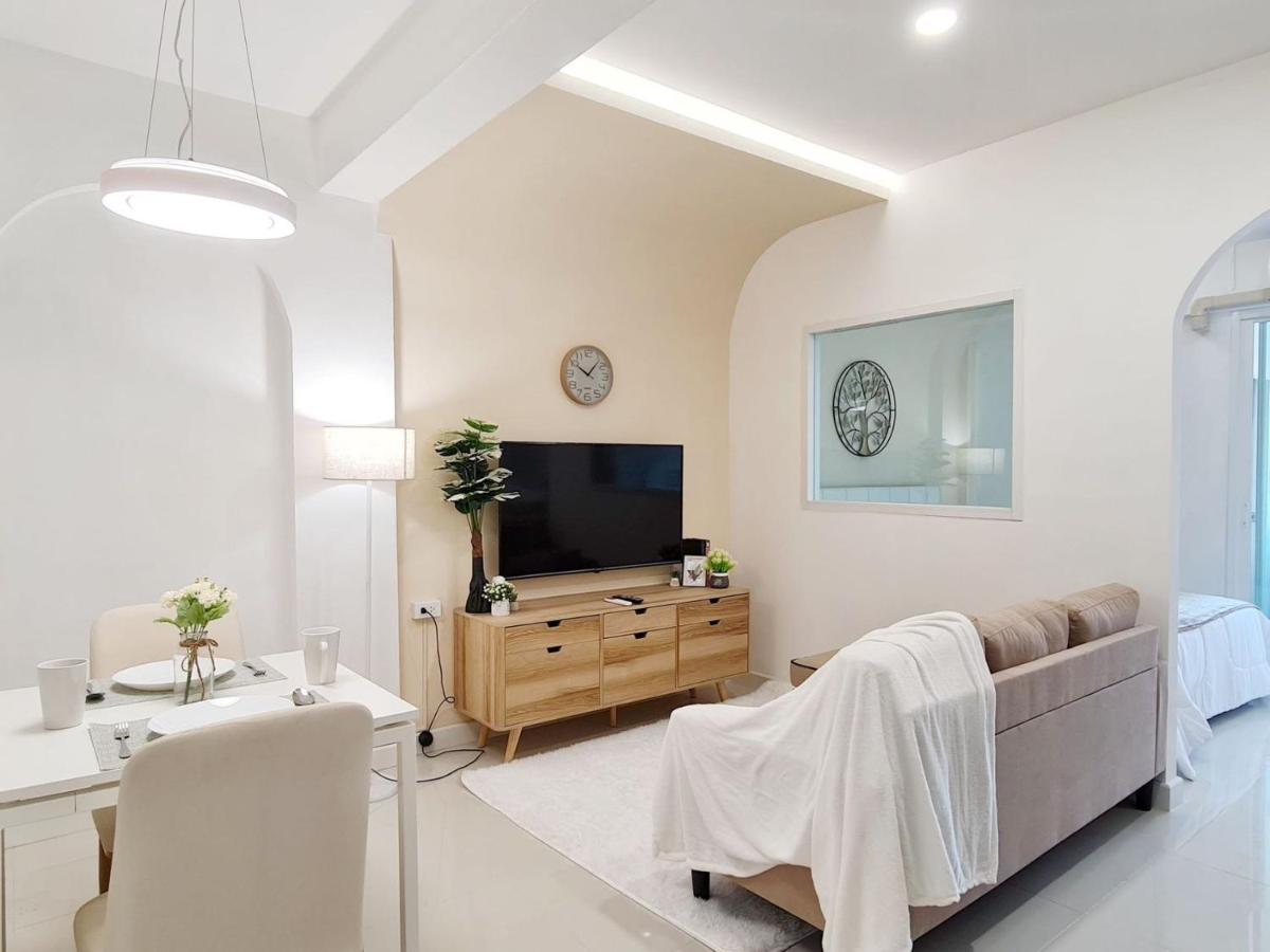 Cozy Little J204 Near Festival Chiang Mai