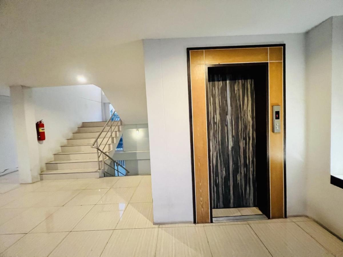 Kham Guest house