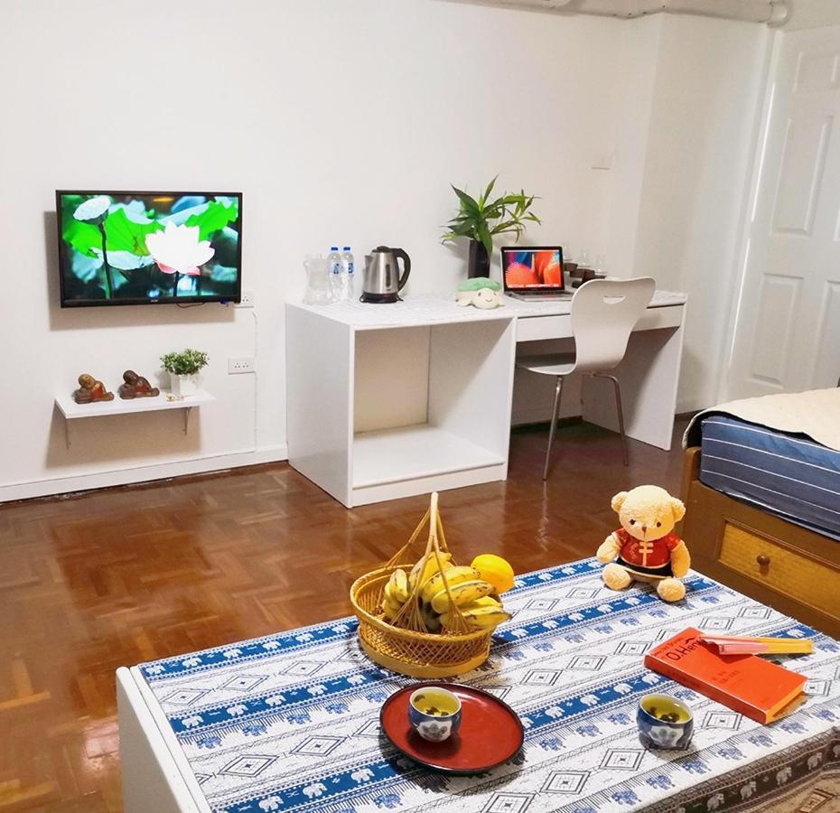 Apartment 26 With Pool Opposite The Train Station, Near Old And Nimman