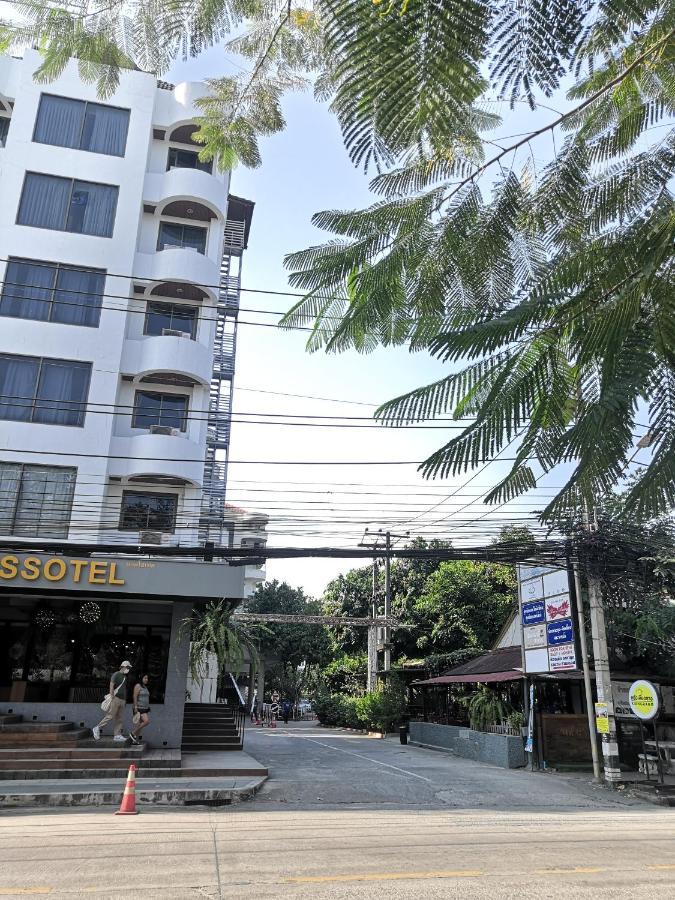 3 Pool With Opposite The Train Station, Near Old And Nimman Apartment *