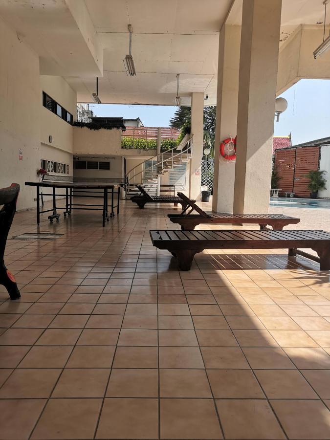 3 Pool With Opposite The Train Station, Near Old And Nimman Apartment *