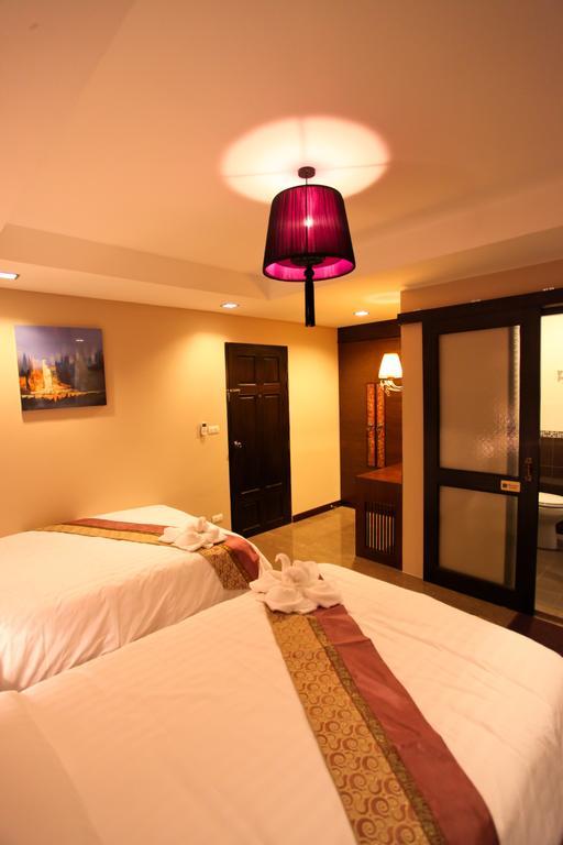 At At 2* Chiang Mai