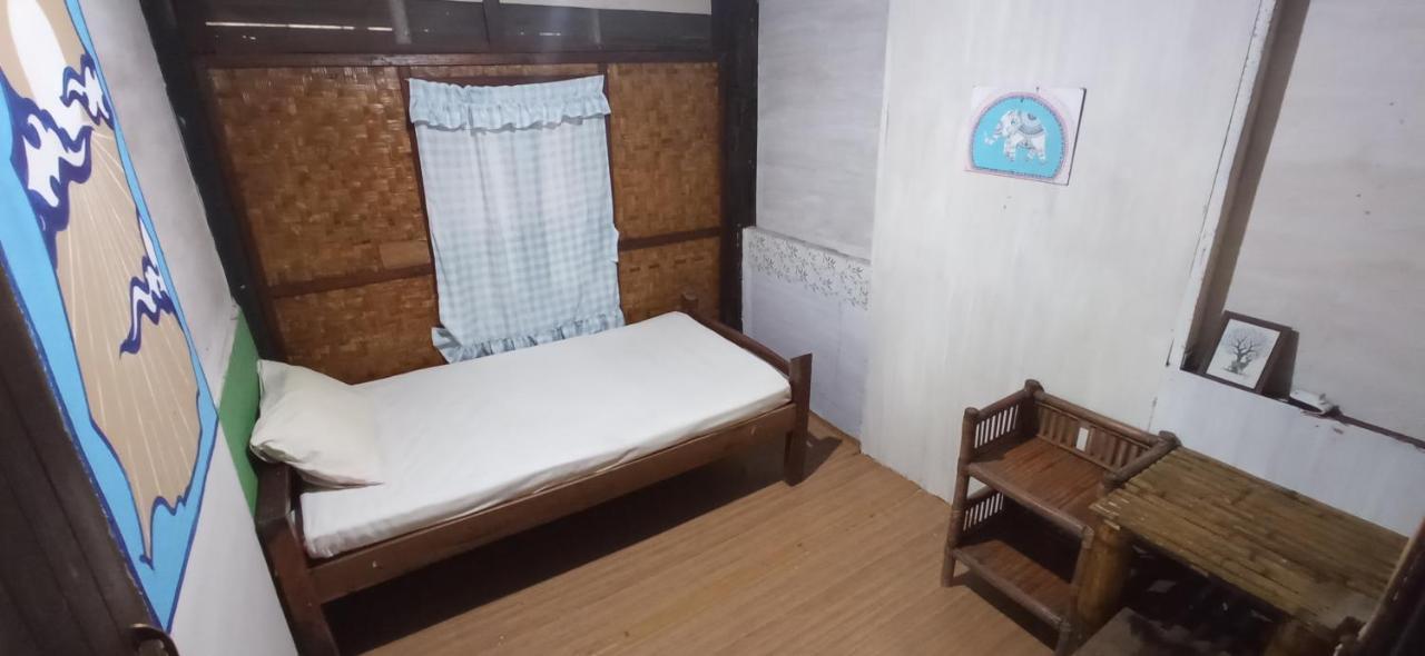 Happy Homestay *