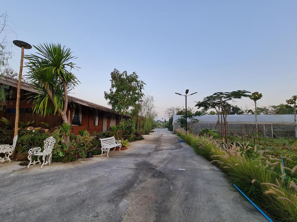 Privatunterkunft Tasana Garden Saraphi ทาซาน่าการ์เด้น สาขาสารภี
