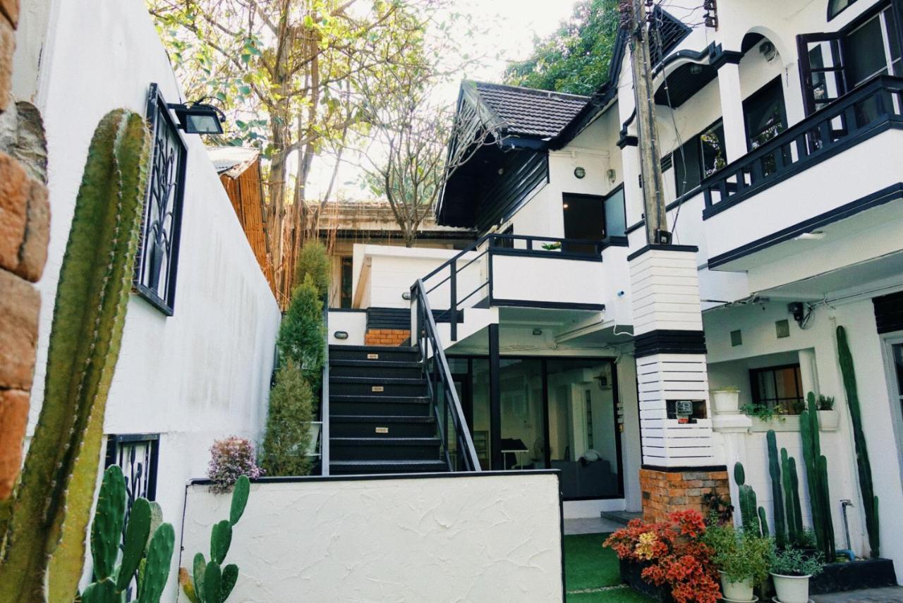 Villa Yah's Yard Chiang Mai