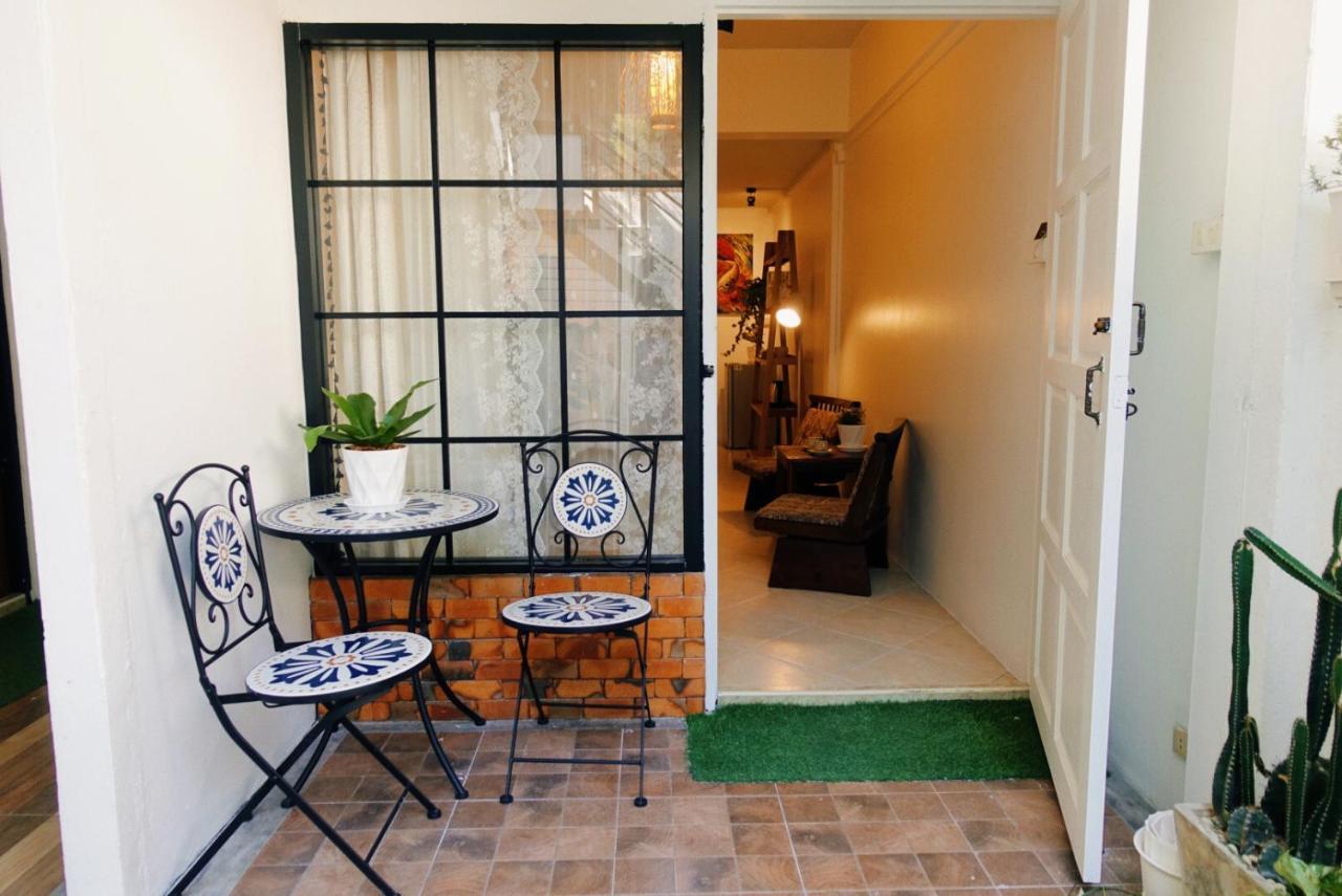 Villa Yah's Yard