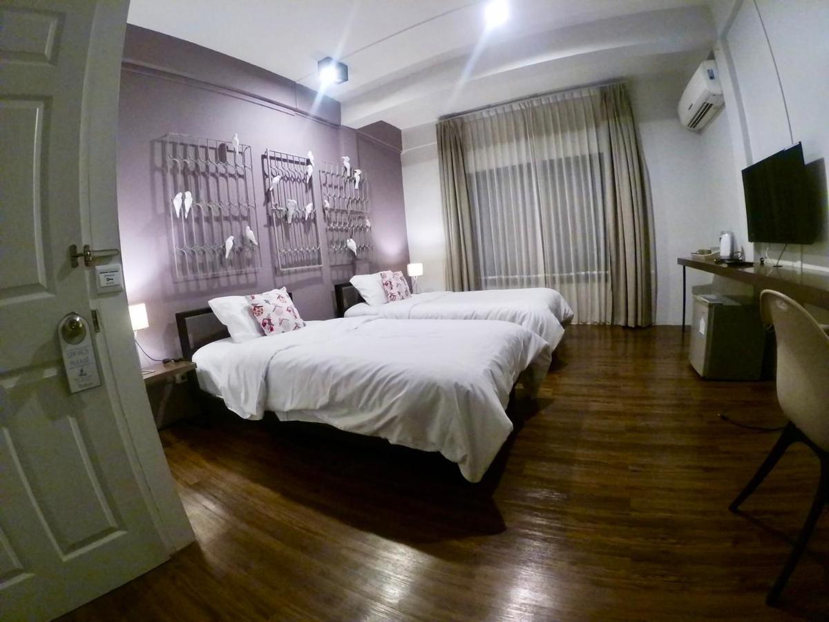 Baan Nai Soi Mini Hostel