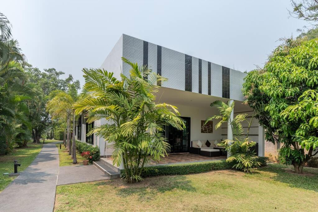 Villa Countryside Villa, 2 Bedroom Villa, Infinity Pool And Maid Service *