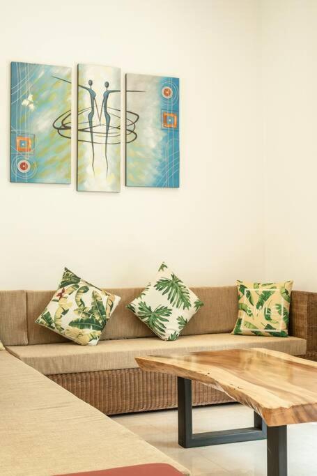 Countryside Villa, 2 Bedroom Villa, Infinity Pool And Maid Service Villa Chiang Mai