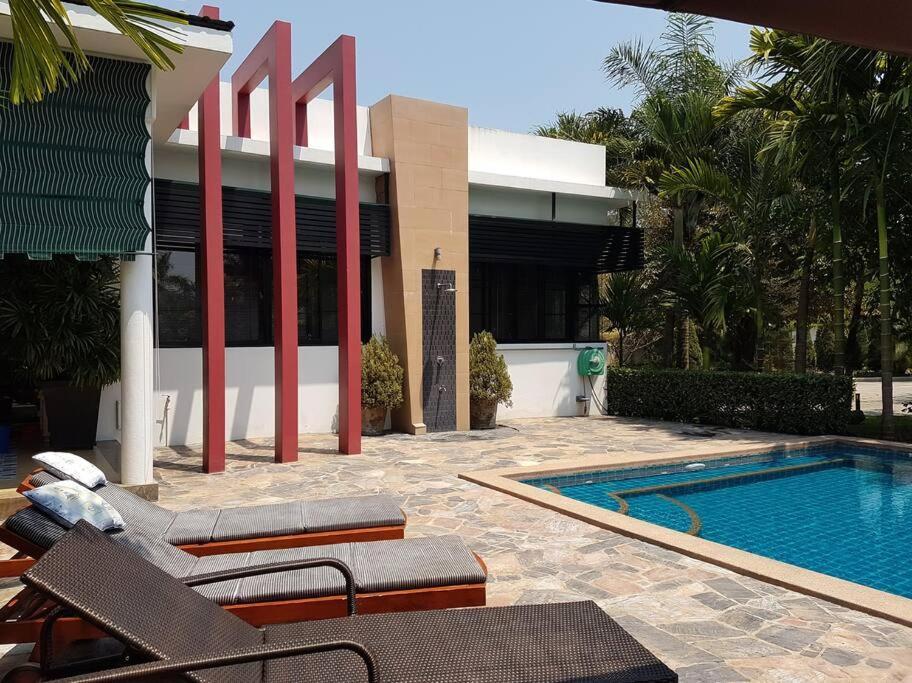 Countryside Villa, 2 Bedroom Villa, Infinity Pool And Maid Service *