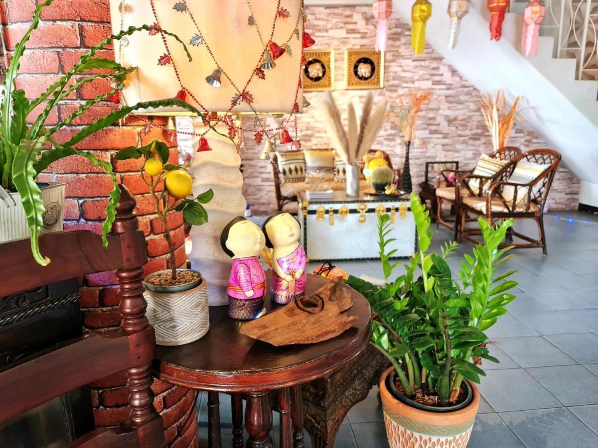 Bed And Terrace 3*