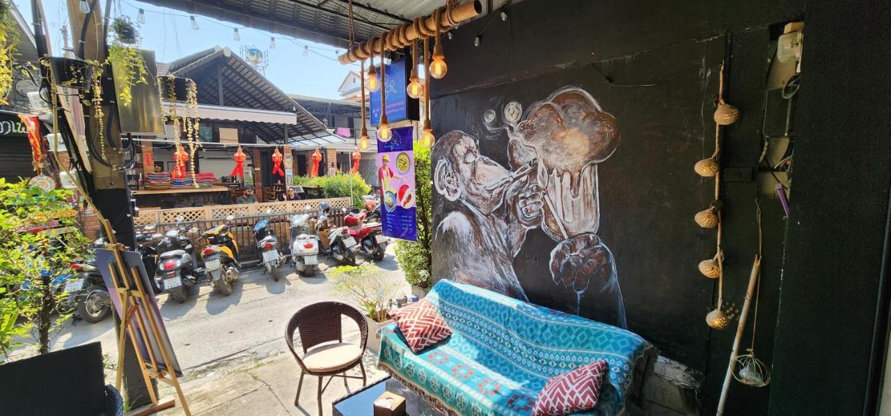 Guest house Funky Monkey Cnx - 2*