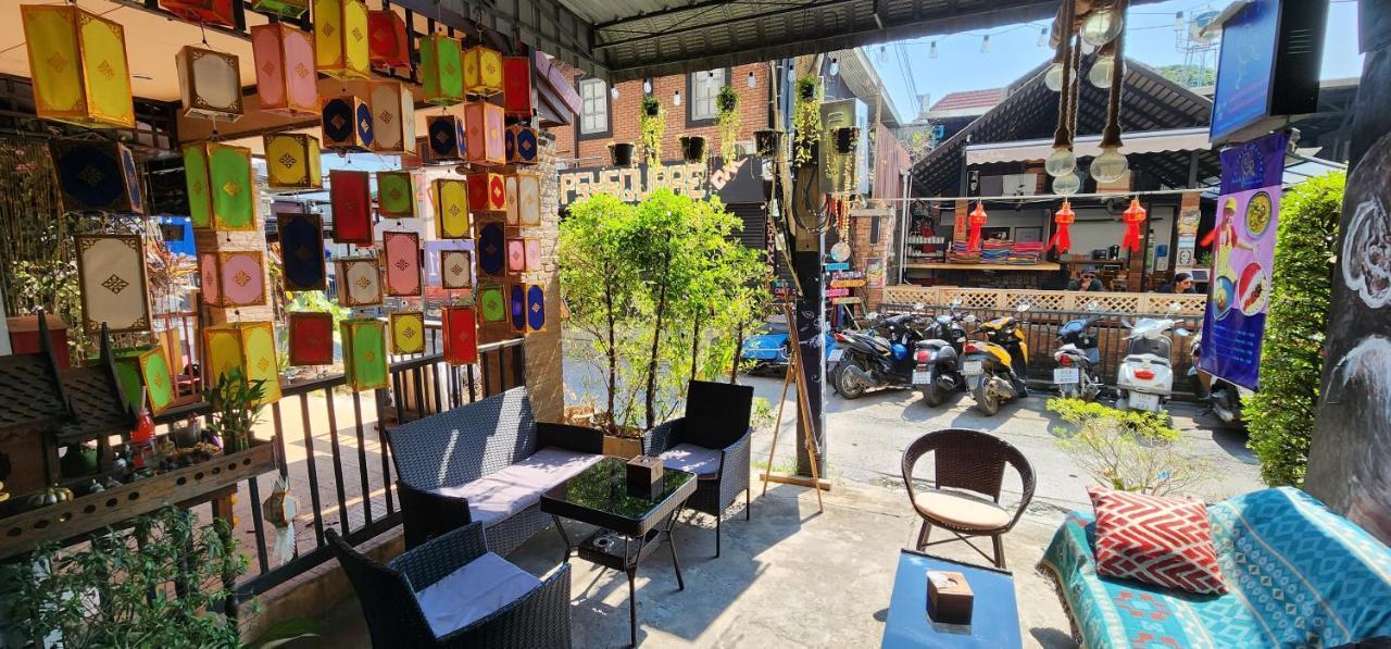 Funky Monkey Cnx - 2* Chiang Mai