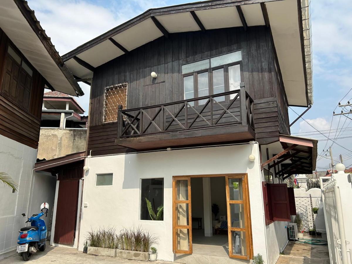 Cozy In Chiangmai Old Town Villa *