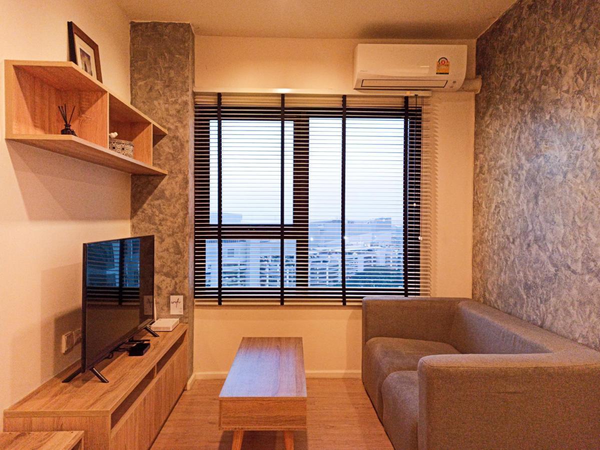 Nice Place Near The City And Shopping Center Apartment *