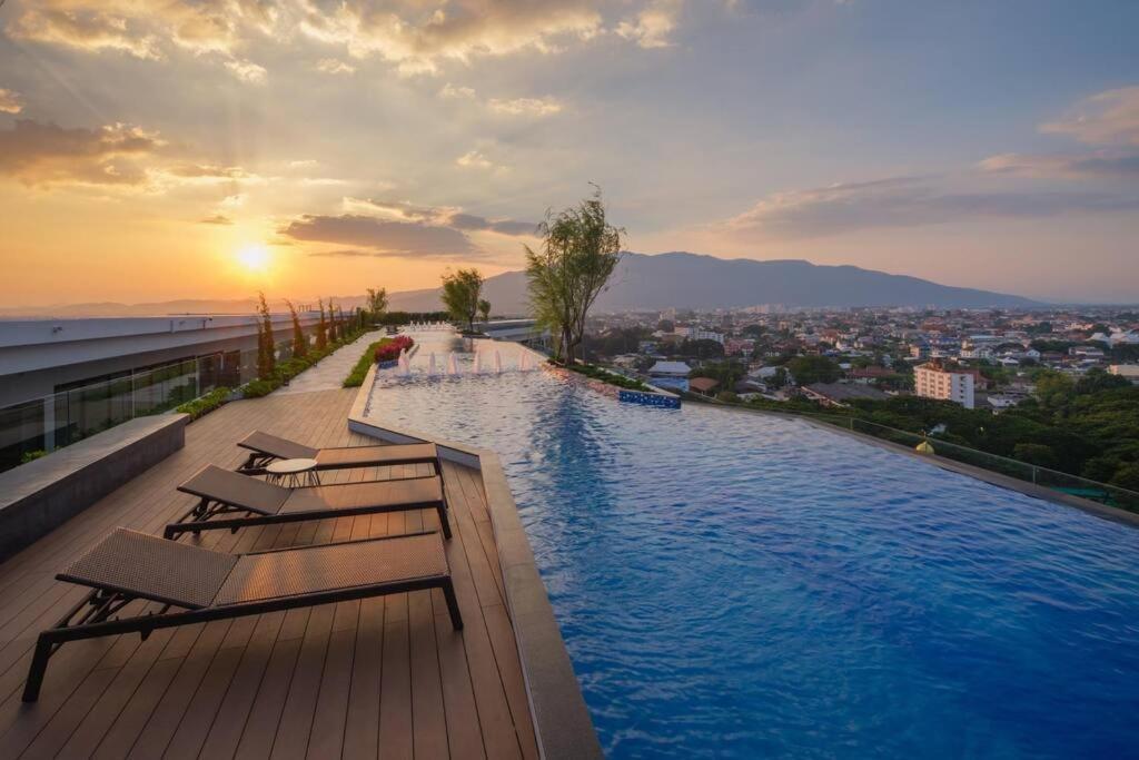 Apartment Astra Sky River Pool By Duke 06 Chiang Mai