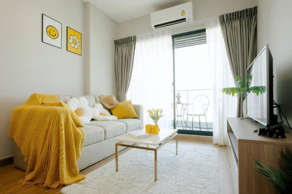 Sky River, Luxury Infinity, Center *