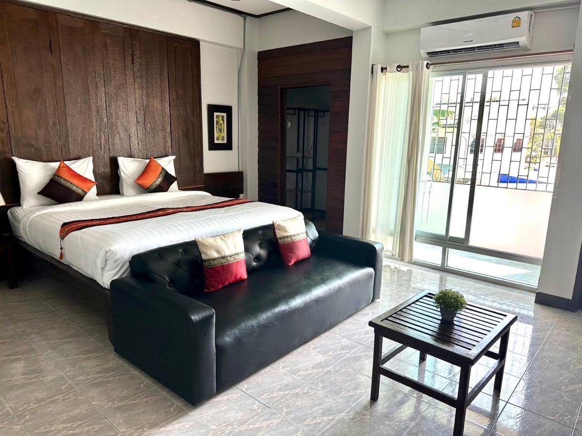 Chirin ฌิรินทร์โฮม Hotel