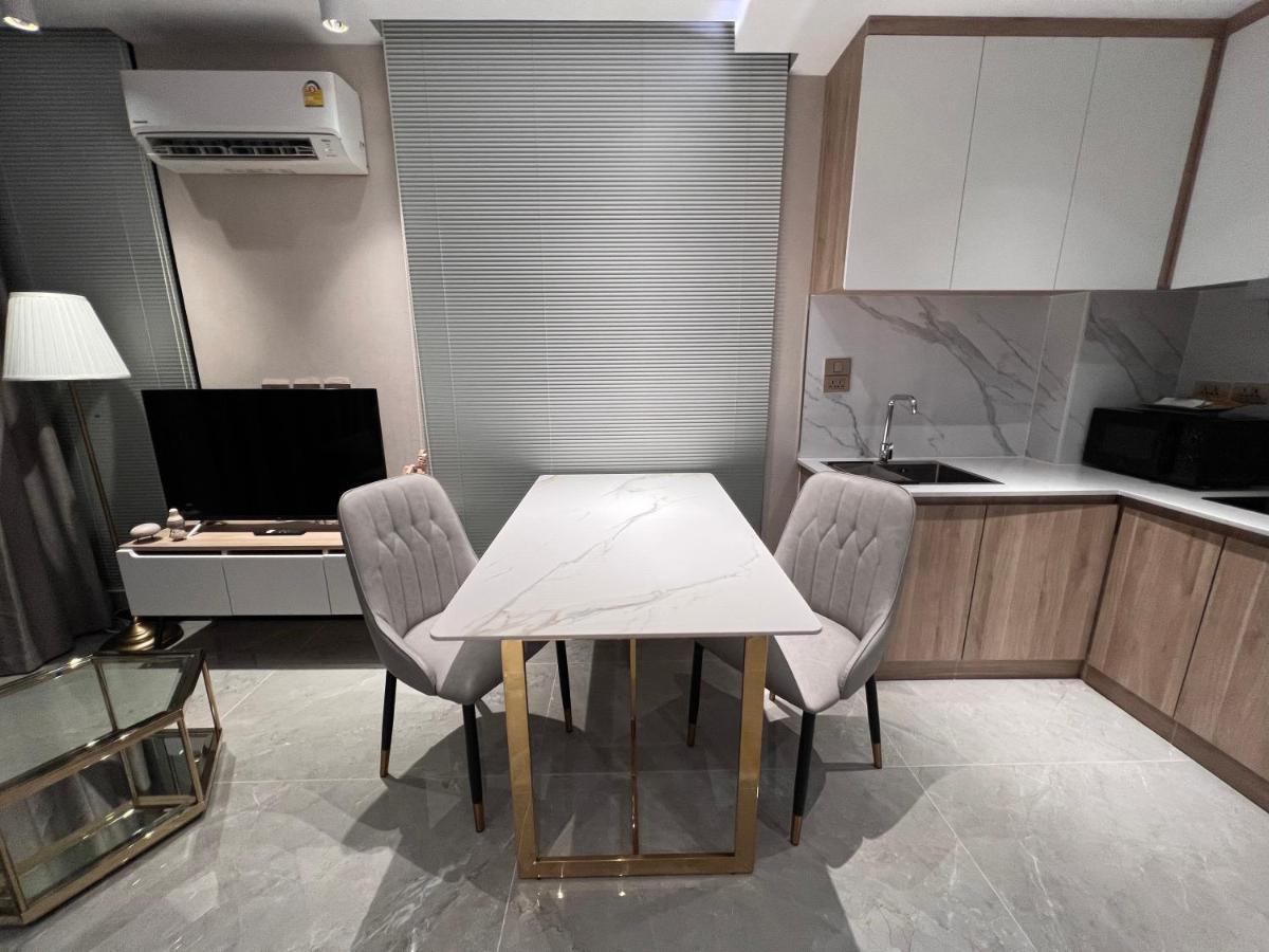 Glory Condominium กลอรี่คอนโด Apartment