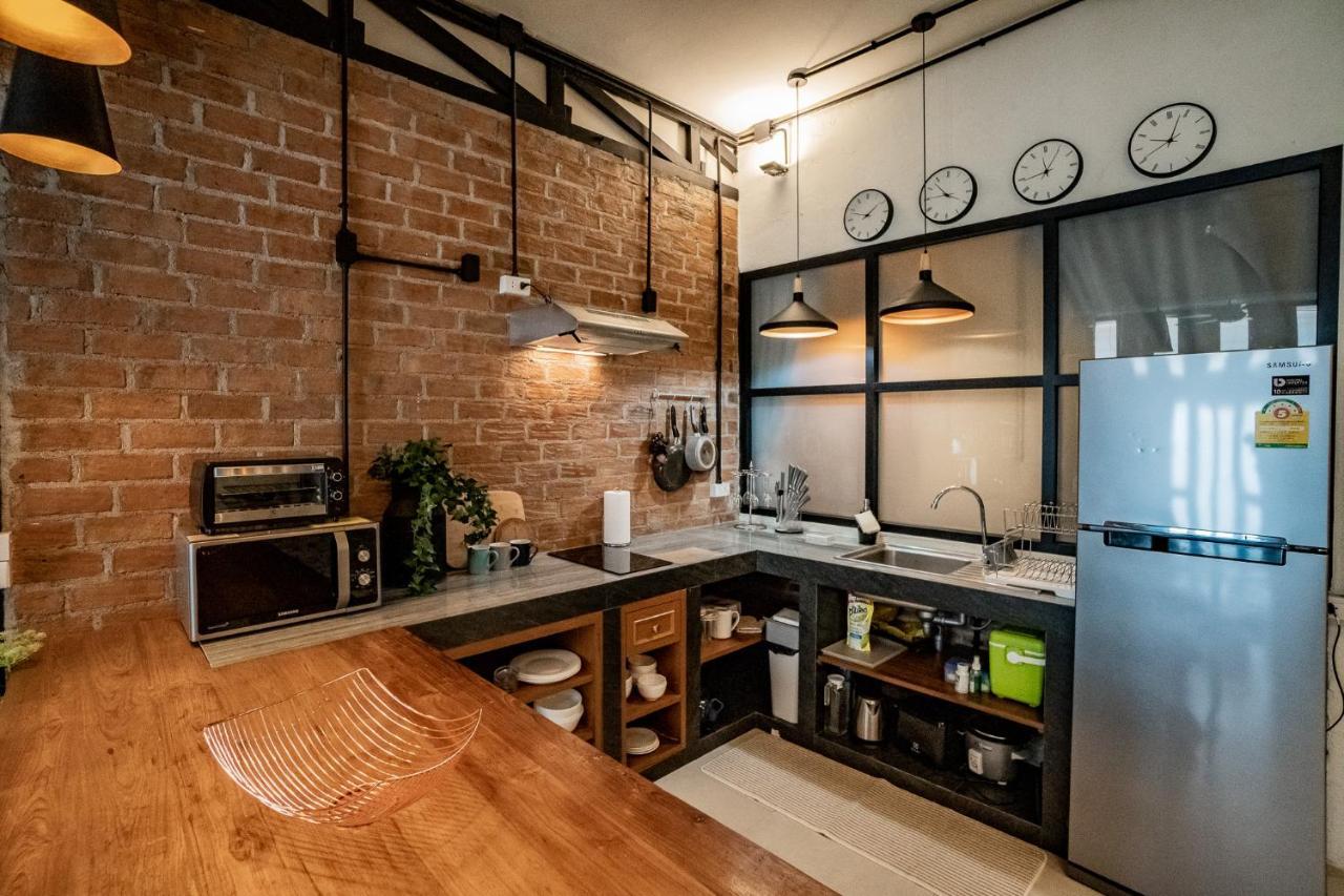 Luxury Industrial Flat In The Heart Of *