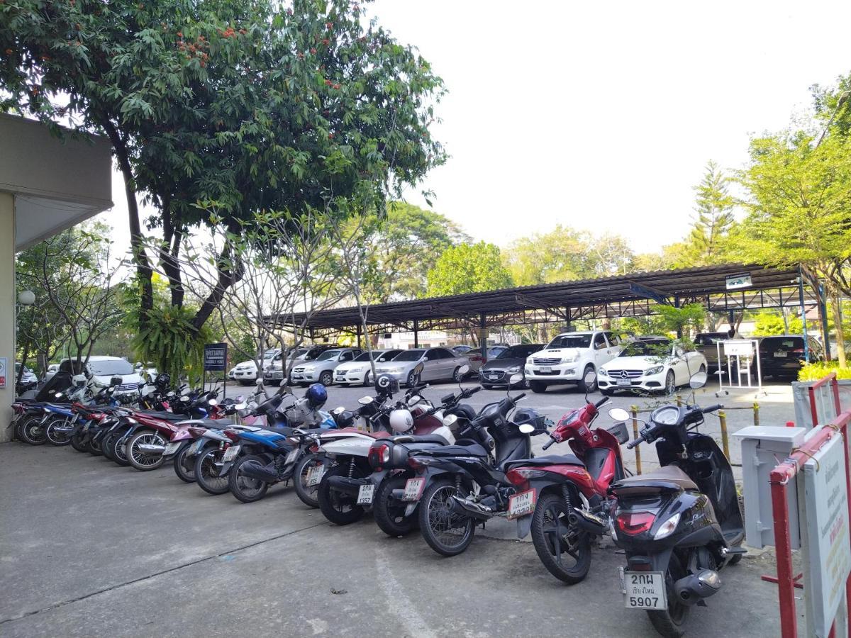 Supanich Opposite The Train Station Chiangmai