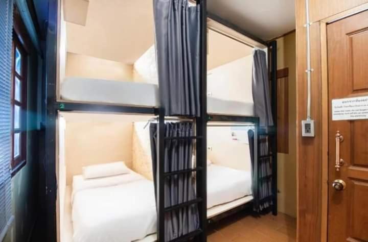 Nap24hr Guest house *
