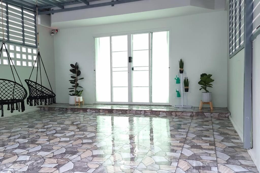 Apartment Eco-friendly House Near Street Food Quiet Area