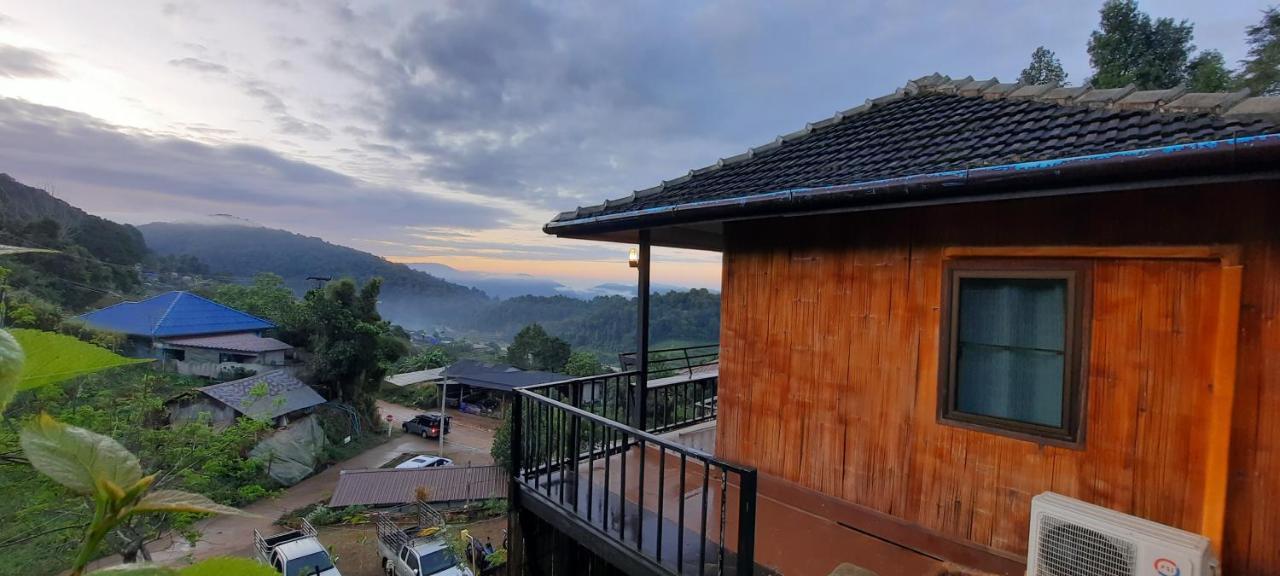 Mon Jaw Doi At Monjam Chiang Mai