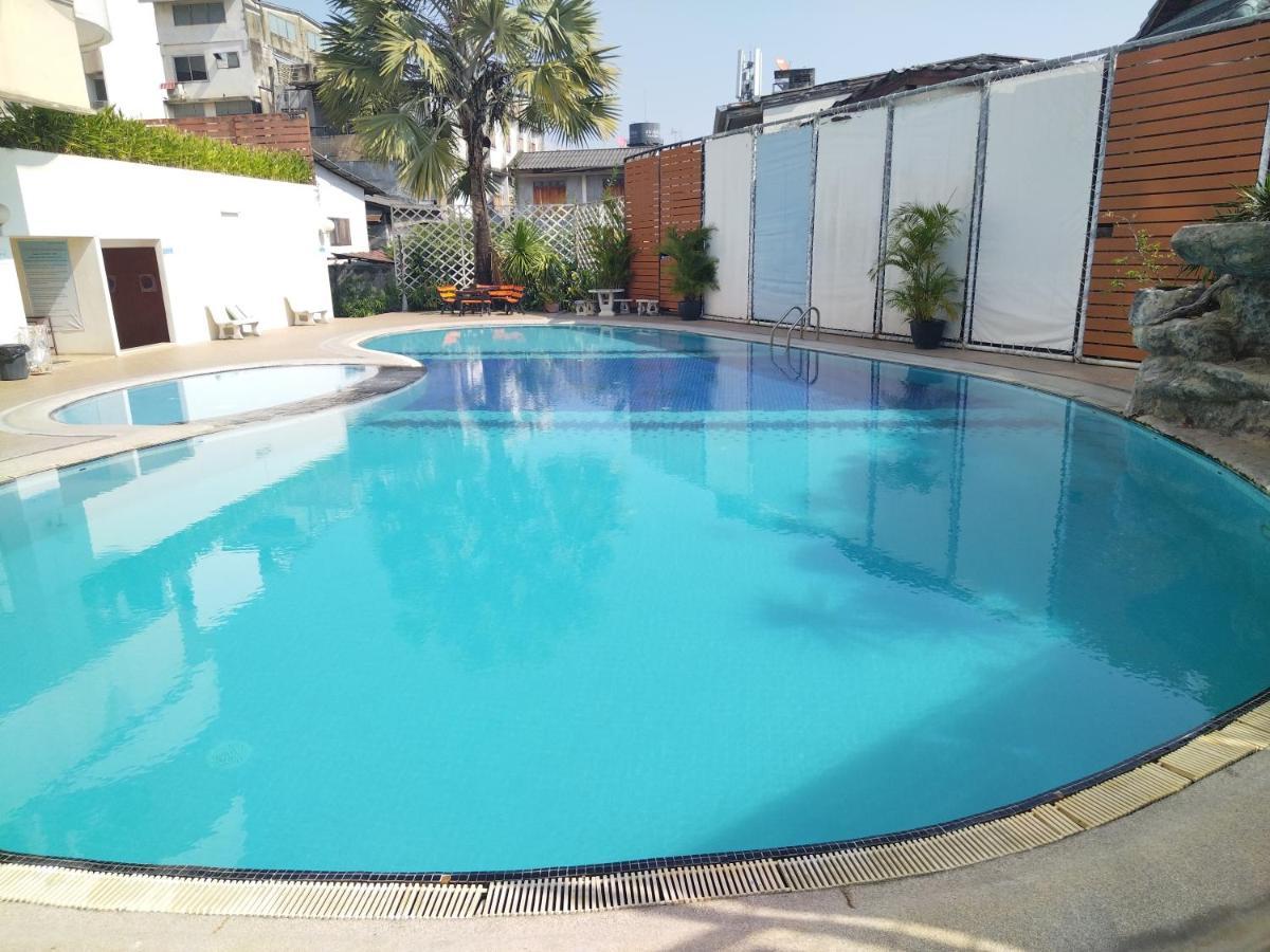 Aparthotel Supanich Opposite The Train Station Chiangmai *