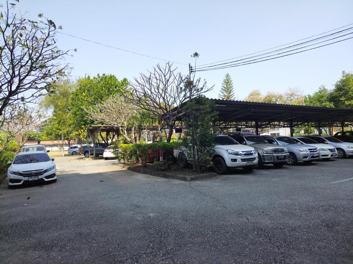 Supanich Opposite The Train Station Chiangmai