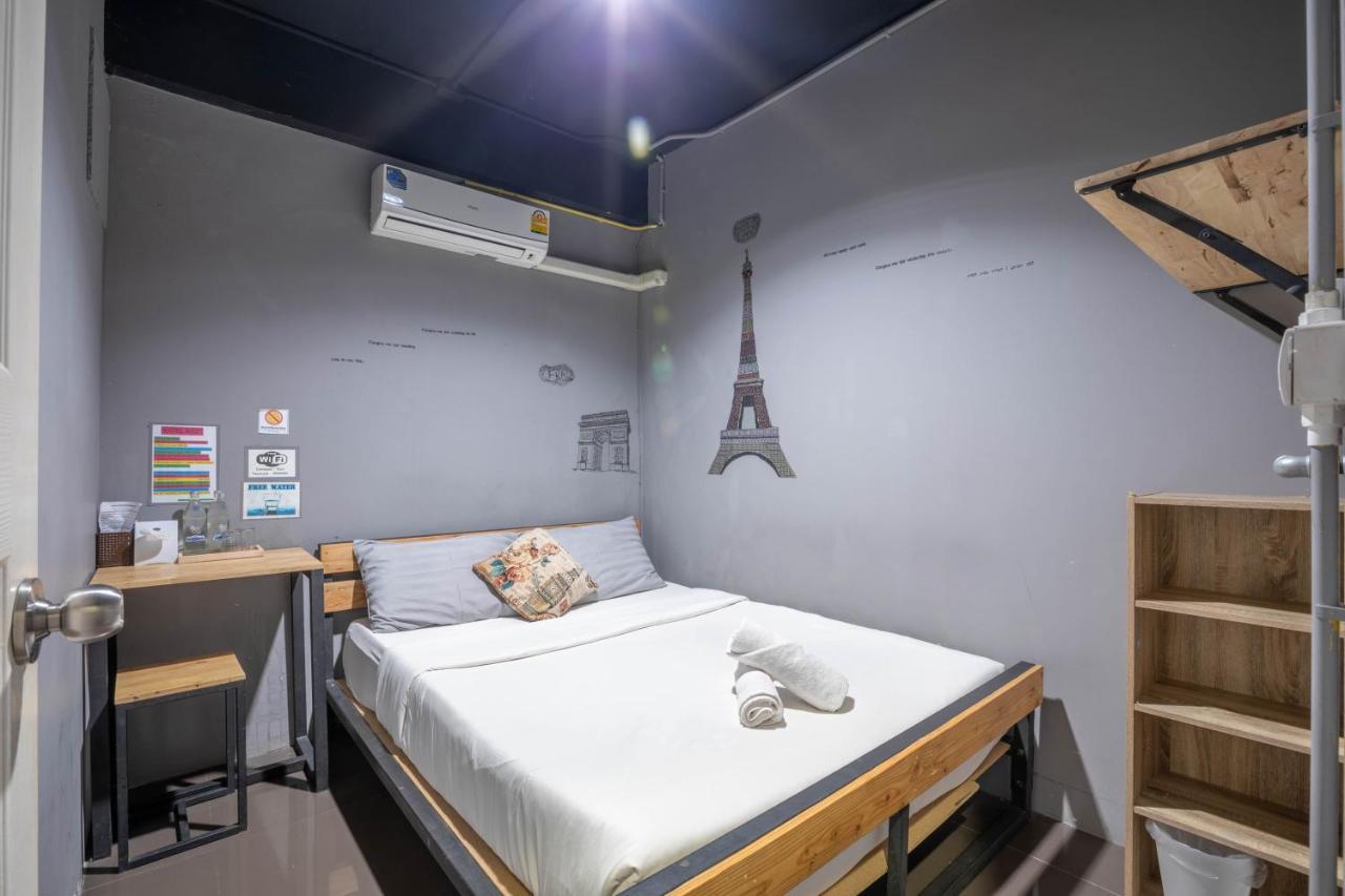 La Belle Nuit House Hostel