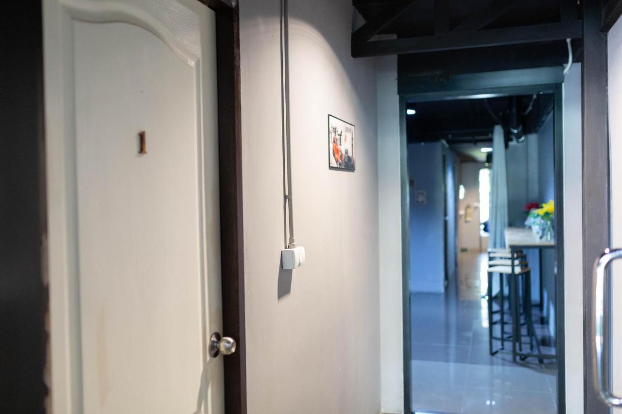 La Belle Nuit House Hostel