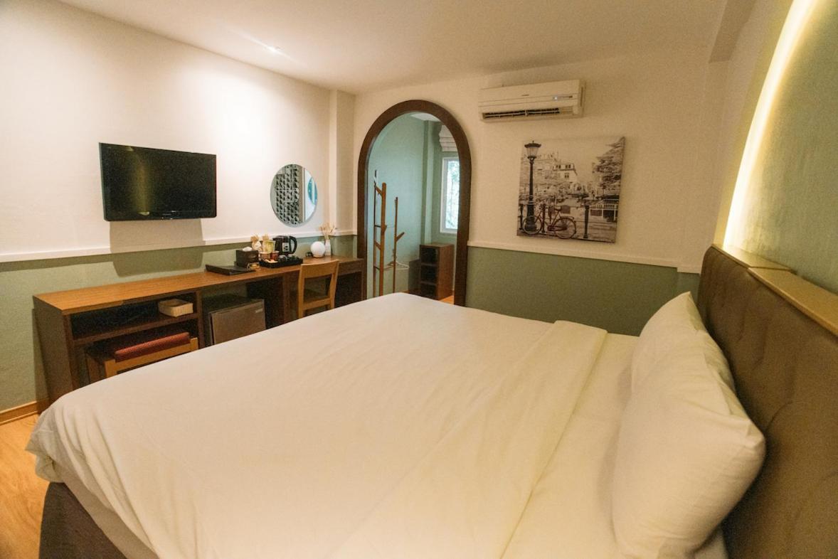 Victoria Nimman Hotel