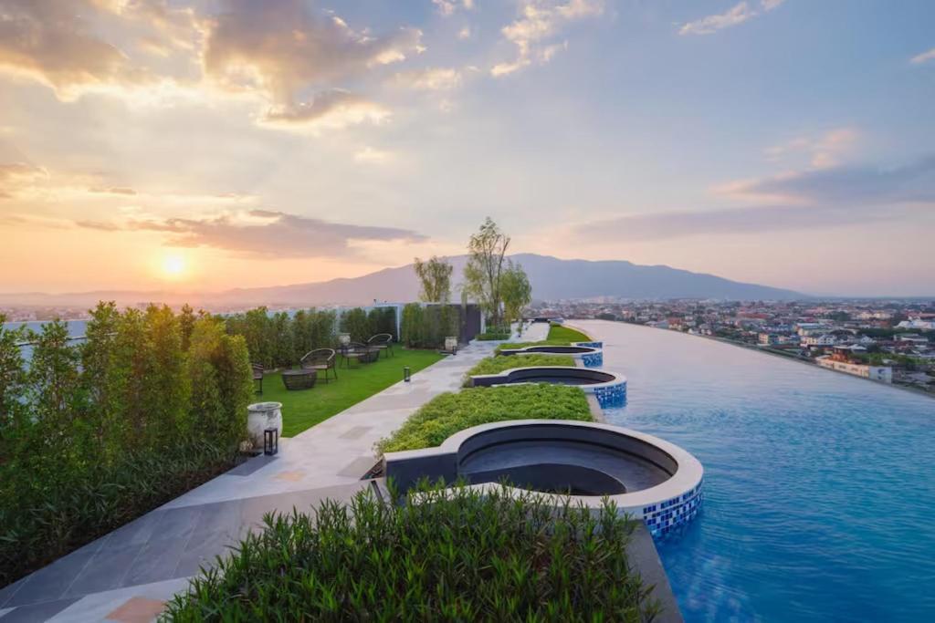 Astra Sky River Paronama Pool Luxury Changklan *