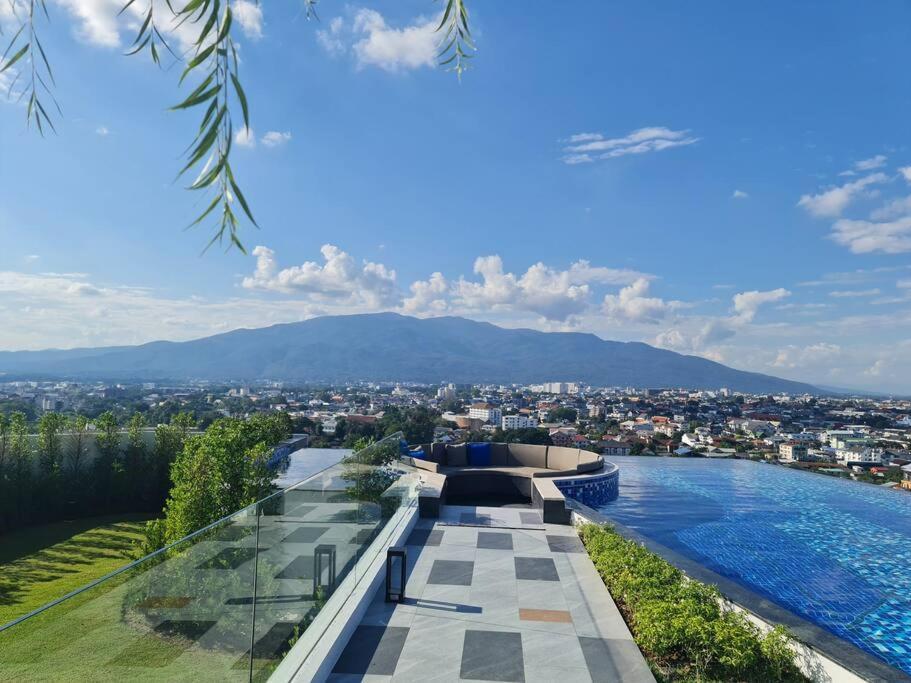 Astra Sky River Paronama Pool Luxury Changklan Pangsapuri