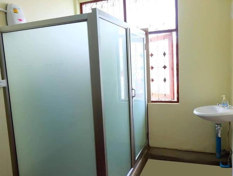 Private1bedroom# Aircon#in The Heart Of The City Apartment *