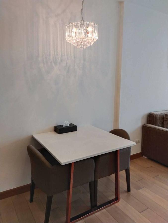 Apartment The Astra Chiang Mai