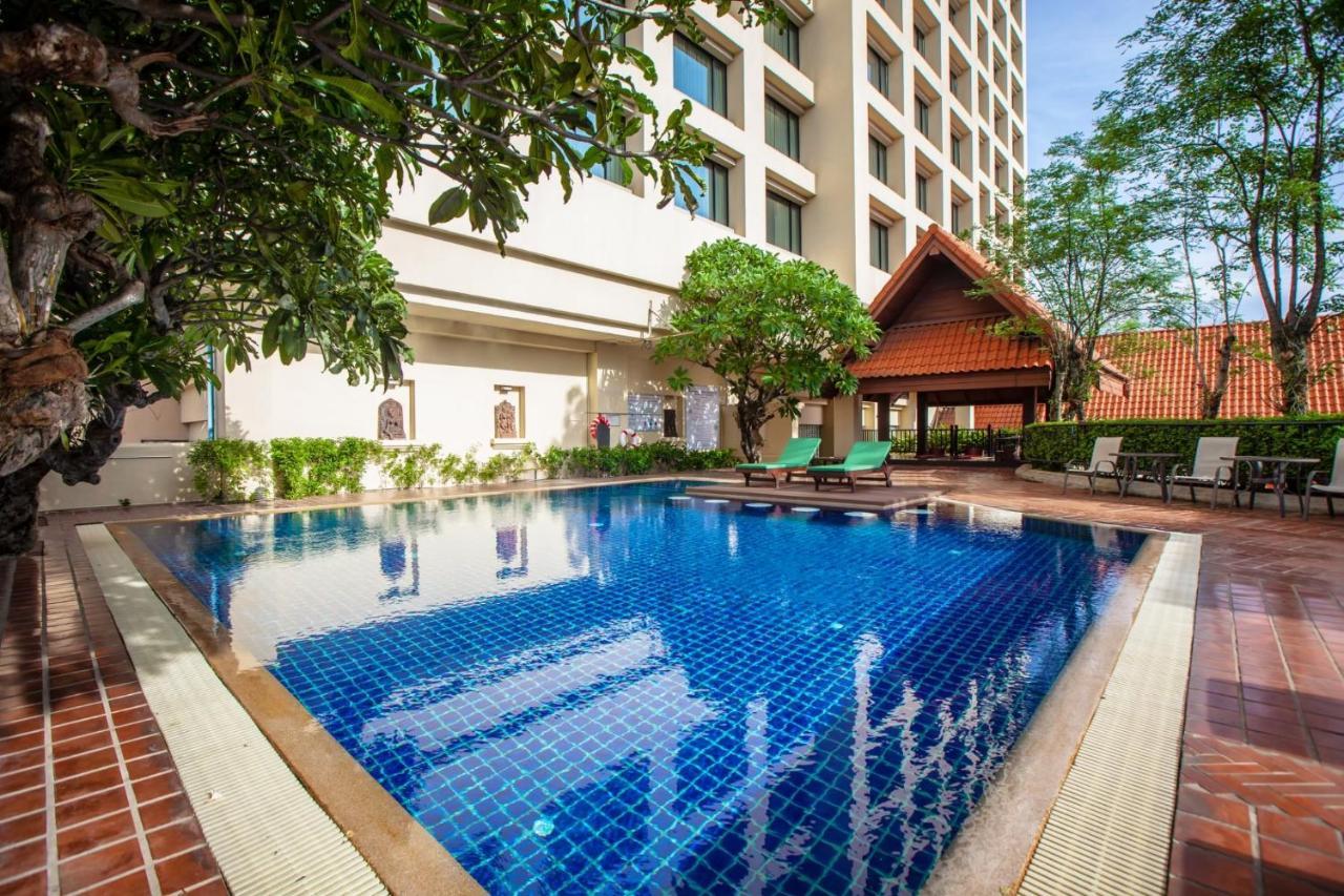 Chiangmai Grandview & Convention Center Hotel