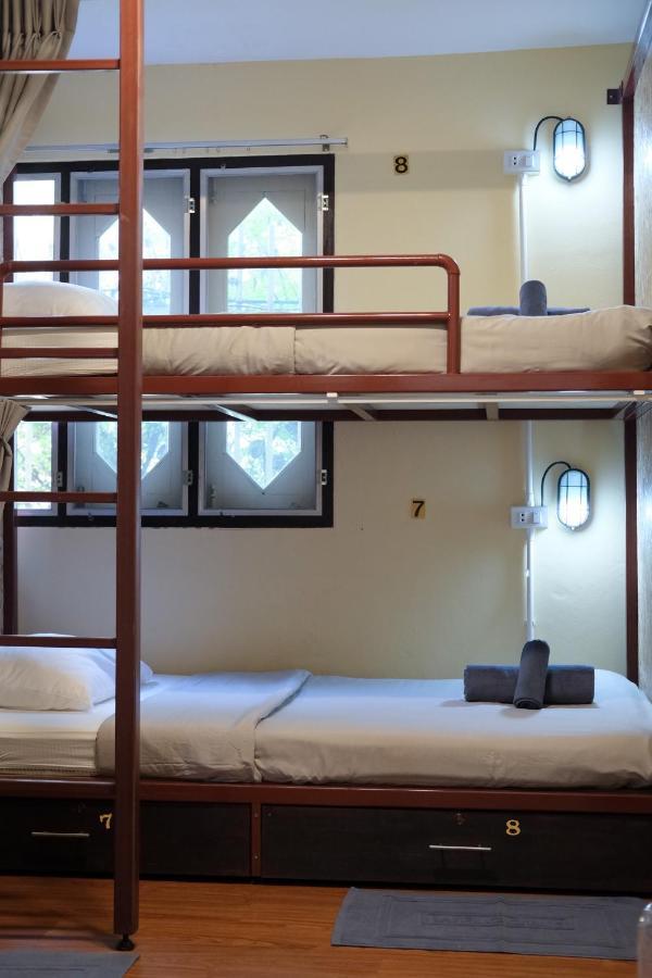 @home Wua Lai Hostel *