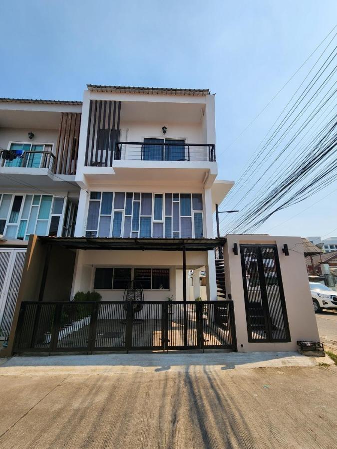Boxsoon Nimman 7 # 4beds 4bahts Villa Chiang Mai