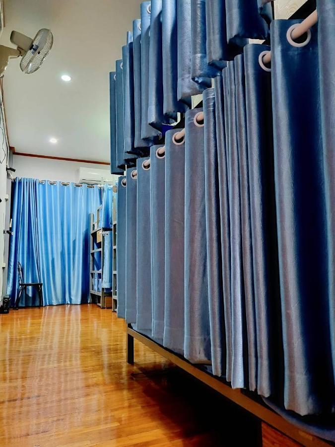 T2b Hostel *