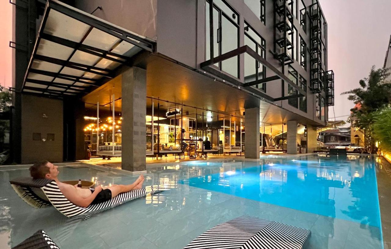 Hotel Book Design - Sha Extra 4*