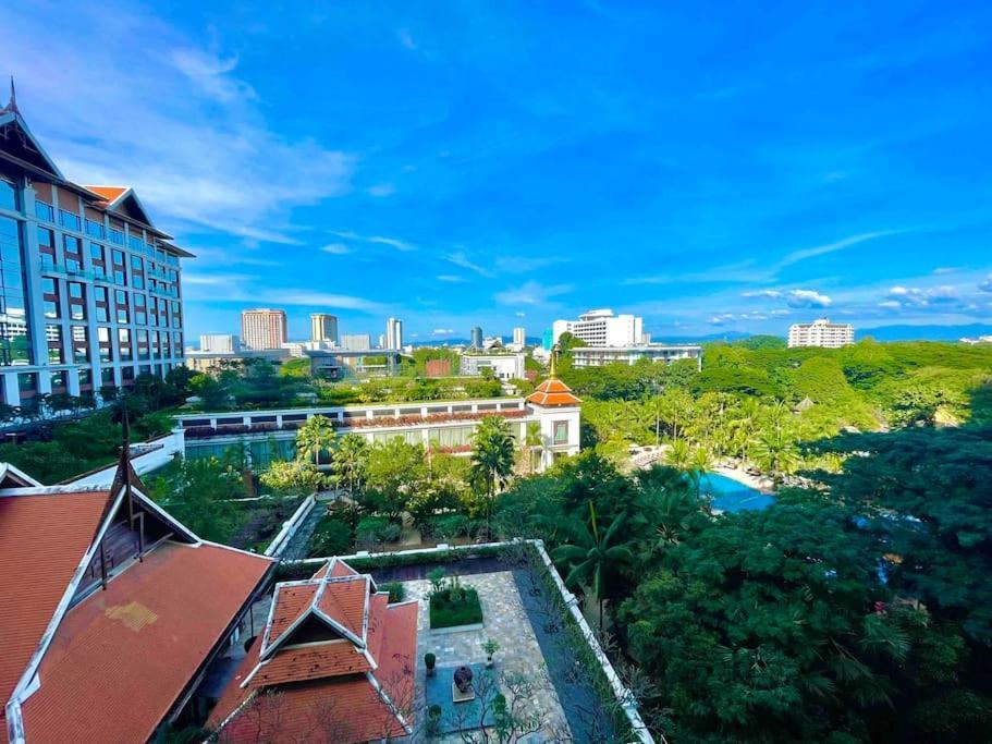 Appartement The Astra Chiang Mai