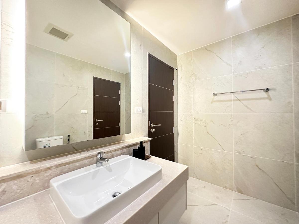 The Astra Big2bedroom,close Night Bazaar And Old City Apartment