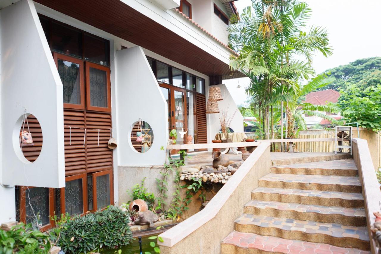 Homestay Lanaro House *