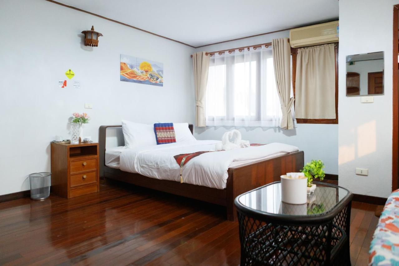 Lanaro House Homestay Chiang Mai