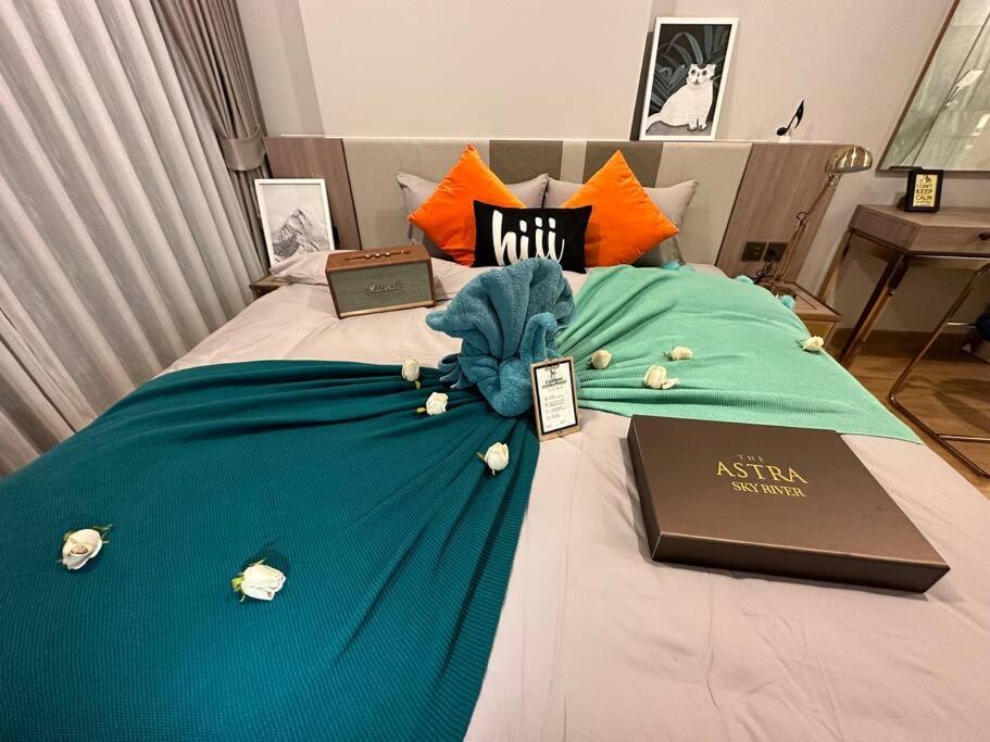 Apartamento Astra Sky River无边泳池奢华温馨97㎡大三卧山景套房 Chiang Mai