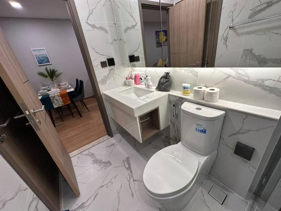Astra Sky River无边泳池奢华温馨97㎡大三卧山景套房 Apartamento Chiang Mai