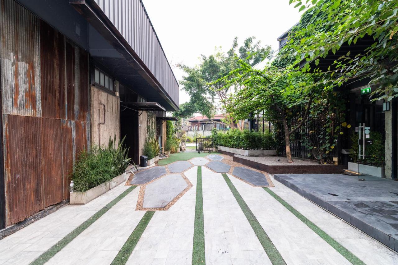 Ombra House No. 21-24 *
