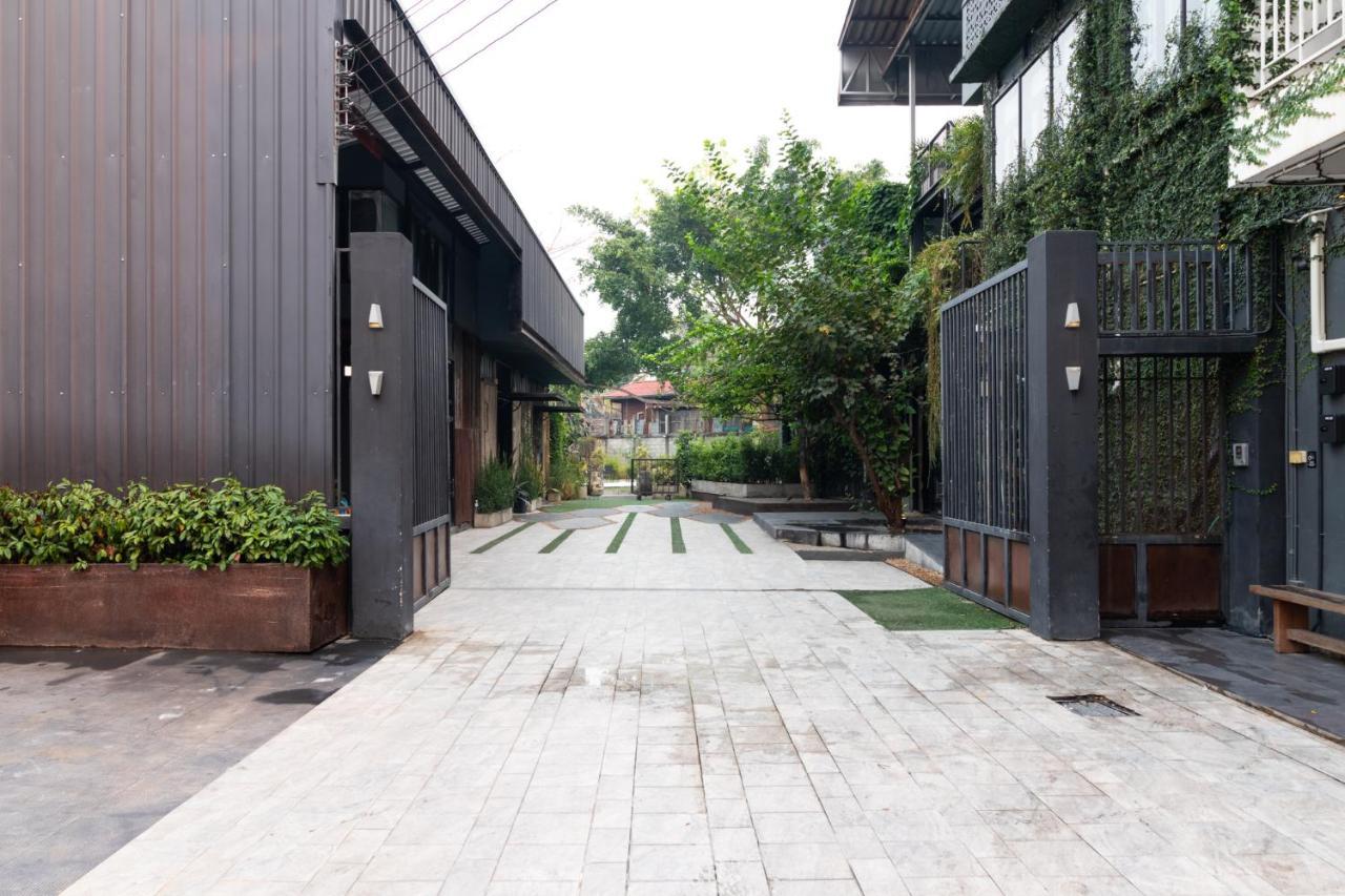 Ombra House No. 21-24 *